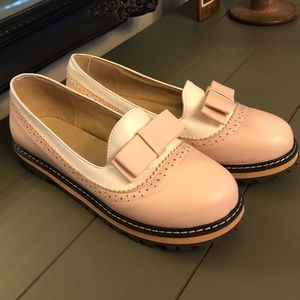 Flat babydoll shoes